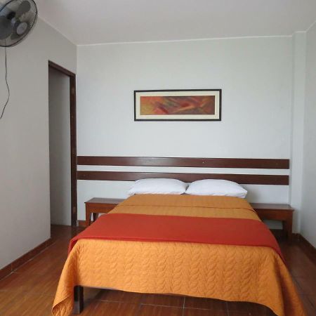 Miraflores Inn Ліма Екстер'єр фото